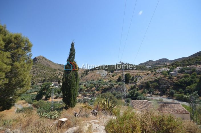 Image No.14-4 Bed Country House for sale