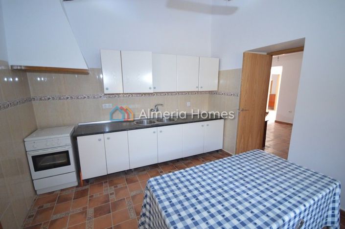 Image No.9-5 Bed Country House for sale