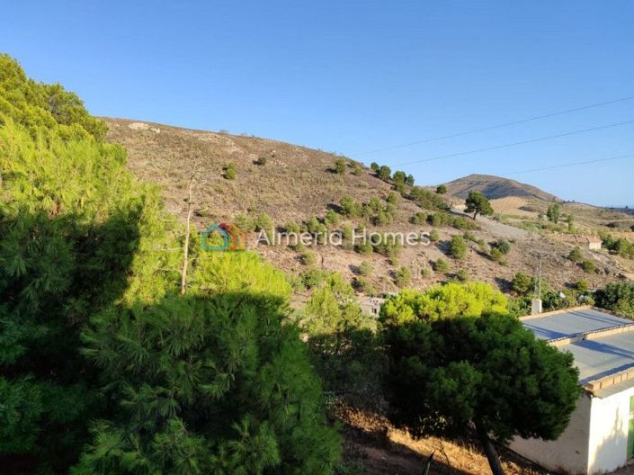 Image No.8-3 Bed Village House for sale