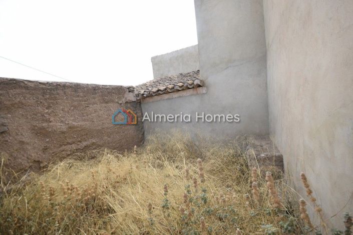 Image No.14-5 Bed Country House for sale