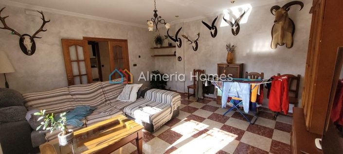 Image No.6-3 Bed Villa for sale