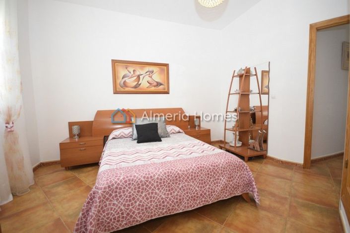 Image No.16-3 Bed Villa for sale