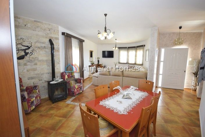 Image No.8-3 Bed Villa for sale