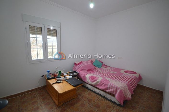 Image No.10-3 Bed Villa for sale