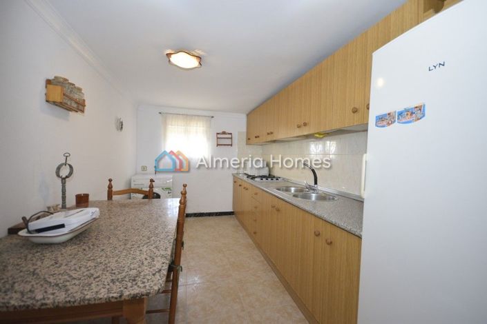 Image No.14-4 Bed Country House for sale