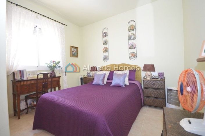 Image No.19-4 Bed Villa for sale