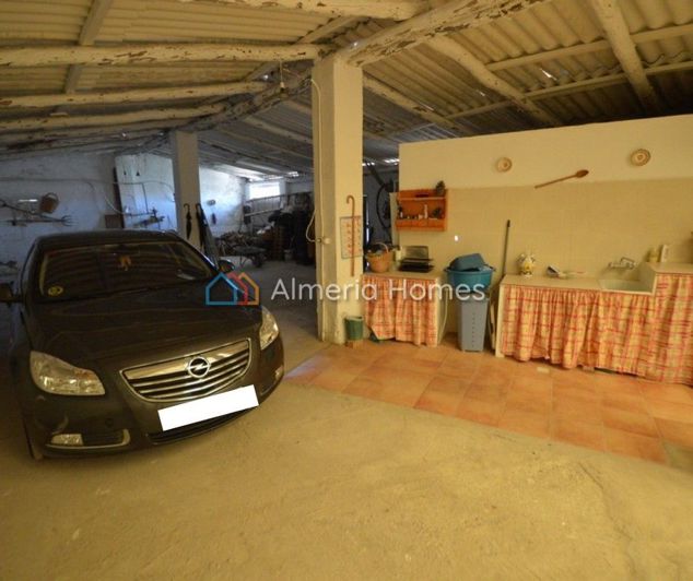 Image No.17-7 Bed Country House for sale