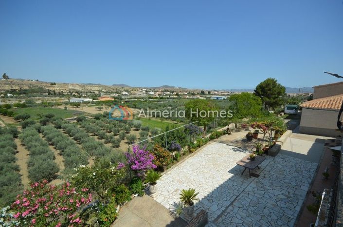 Image No.18-7 Bed Country House for sale