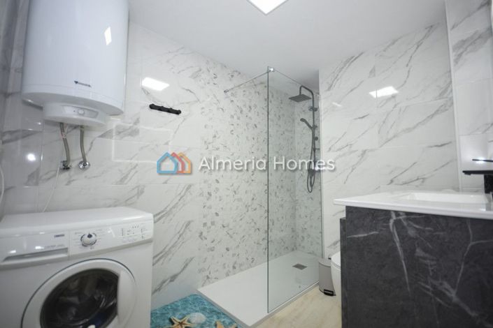 Image No.15-2 Bed Apartment for sale