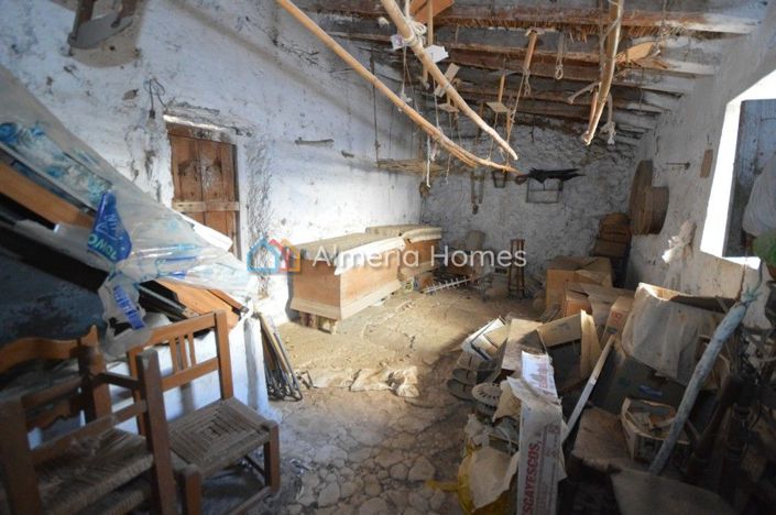 Image No.14-3 Bed Country House for sale