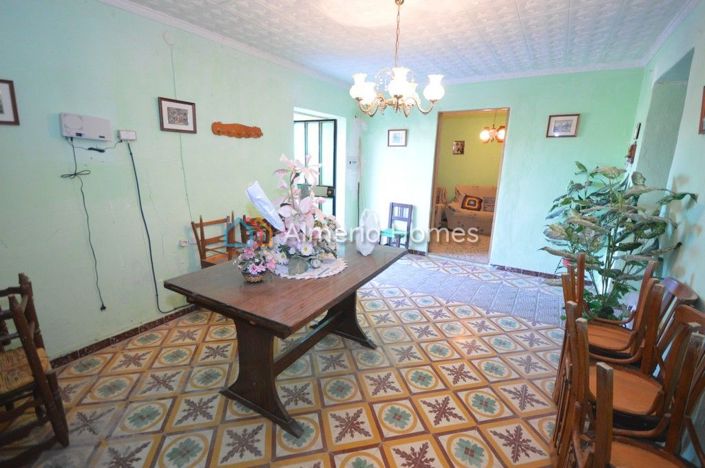 Image No.6-3 Bed Country House for sale