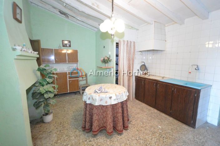 Image No.9-3 Bed Country House for sale