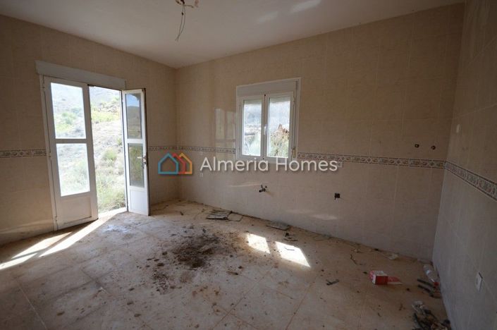 Image No.14-4 Bed Villa for sale