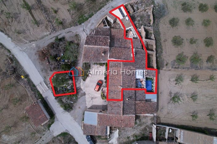 Image No.22-6 Bed Country House for sale