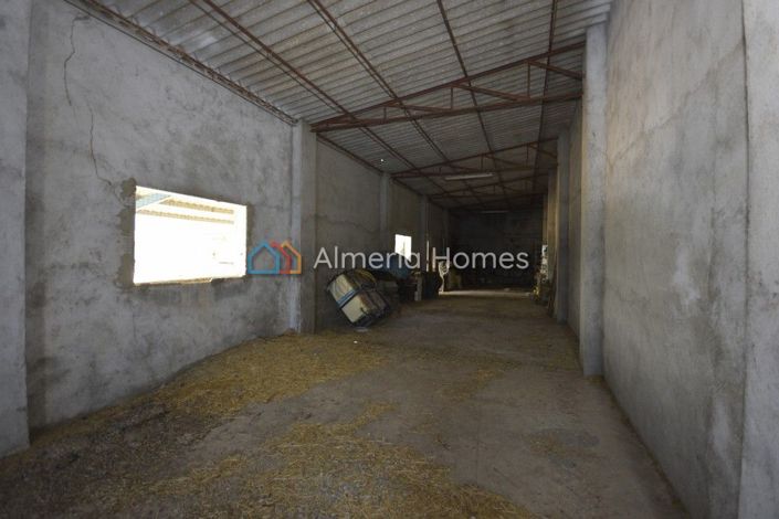 Image No.14-3 Bed Villa for sale