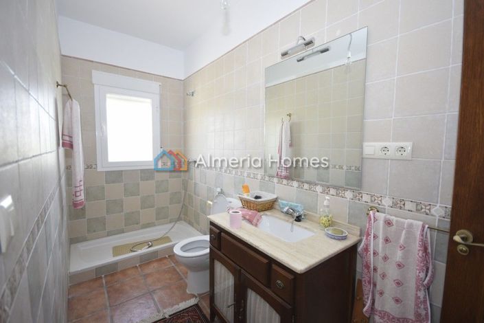 Image No.8-3 Bed Villa for sale