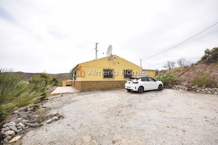 Image No.7-3 Bed Villa for sale