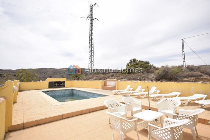 Image No.10-3 Bed Villa for sale