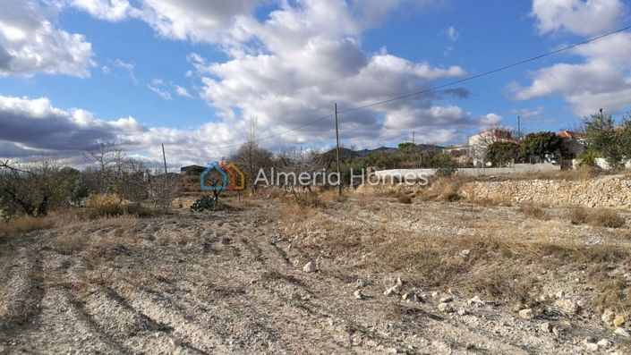 Image No.9-5 Bed Country House for sale