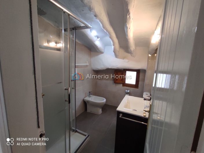 Image No.17-4 Bed Village House for sale