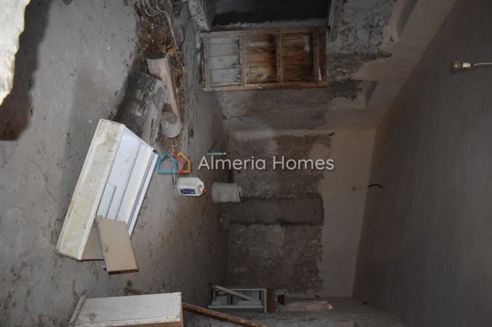 Image No.9-3 Bed Village House for sale