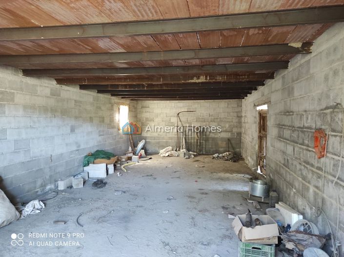 Image No.16-5 Bed Country House for sale