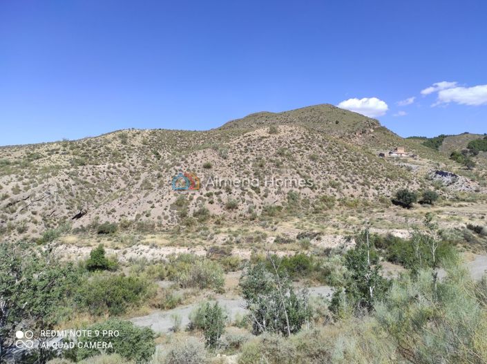 Image No.20-5 Bed Country House for sale