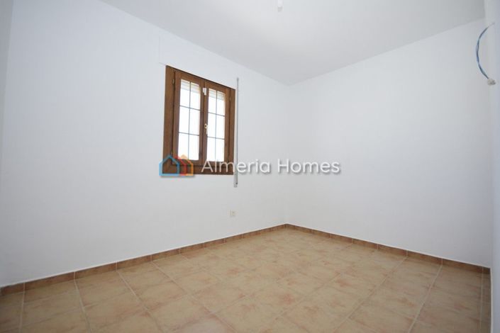 Image No.12-5 Bed Villa for sale