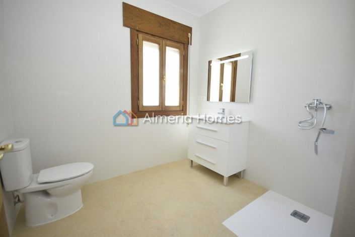 Image No.13-5 Bed Villa for sale