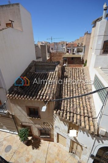 Image No.1-Townhouse for sale