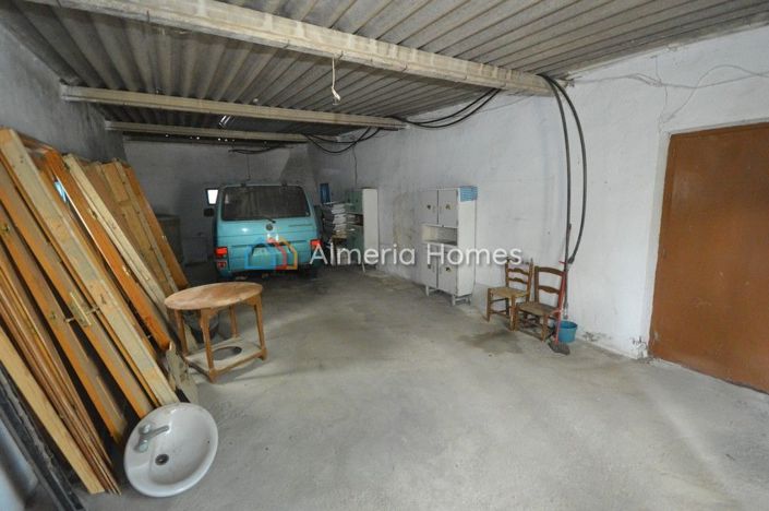 Image No.9-5 Bed Country House for sale