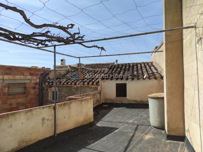 Image No.27-6 Bed Village House for sale