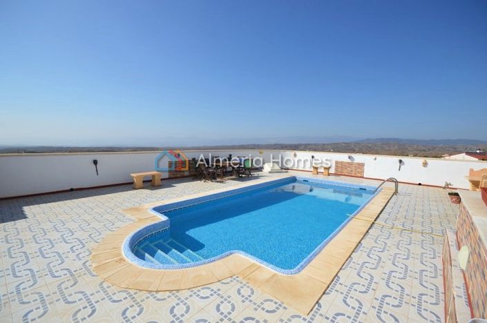 Image No.4-3 Bed Villa for sale