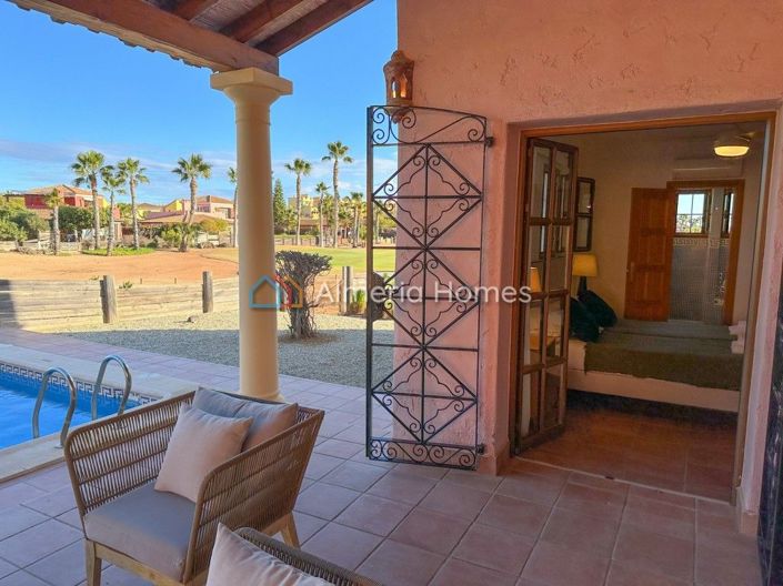 Image No.3-3 Bed Villa for sale