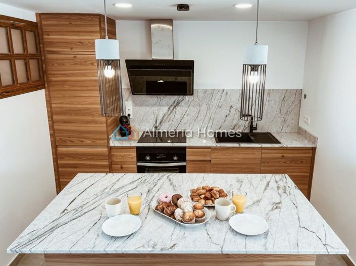 Image No.3-2 Bed Apartment for sale