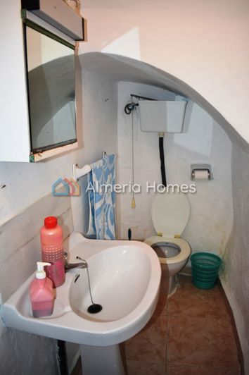 Image No.14-3 Bed Village House for sale