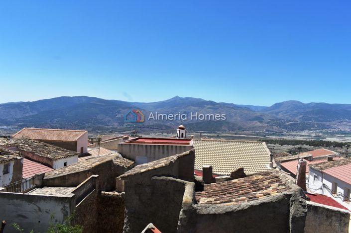 Image No.18-3 Bed Village House for sale