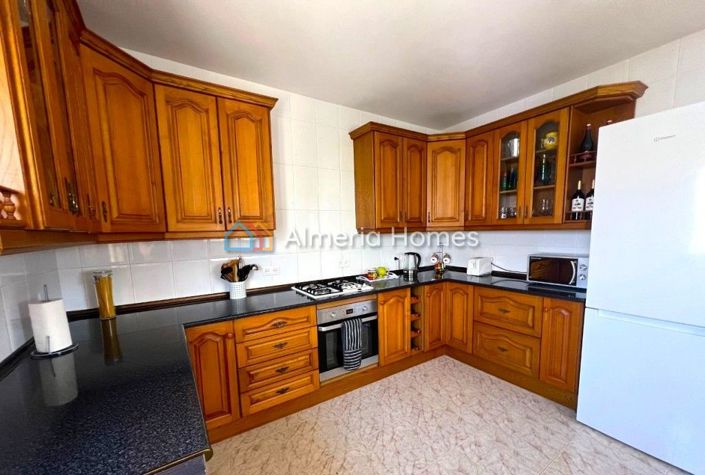 Image No.10-4 Bed Villa for sale