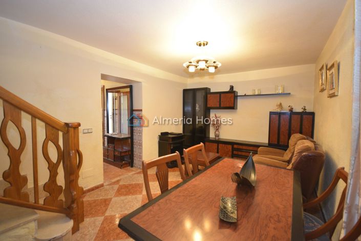 Image No.6-4 Bed Townhouse for sale