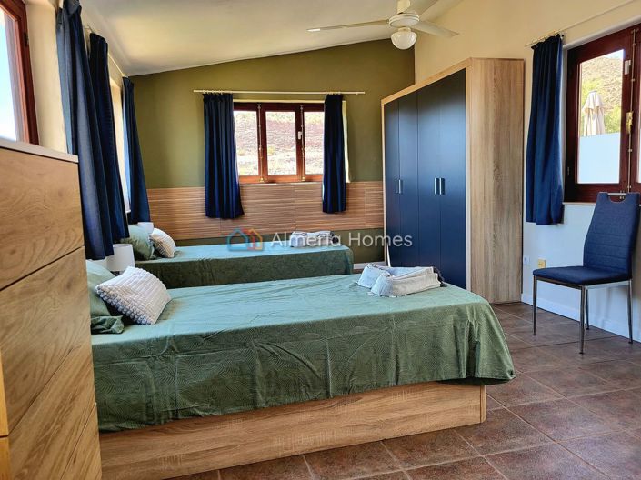 Image No.18-5 Bed Country House for sale