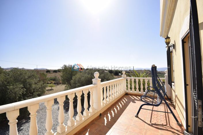 Image No.23-3 Bed Villa for sale