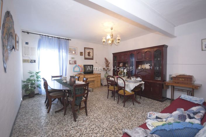 Image No.13-10 Bed Country House for sale