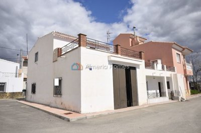 4 Bed Village House for sale