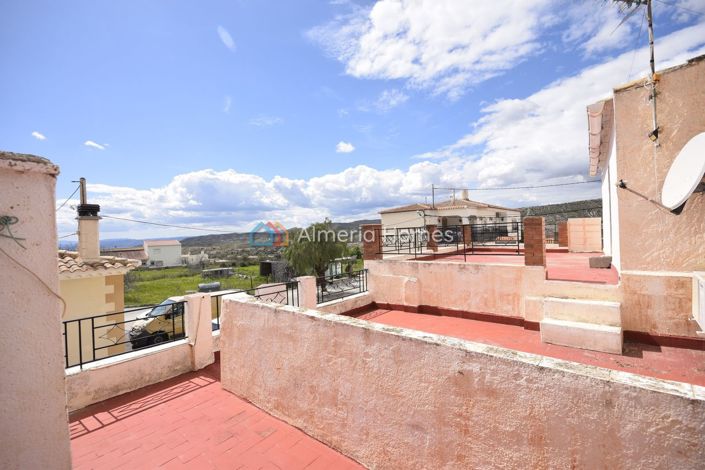 Image No.17-4 Bed Village House for sale