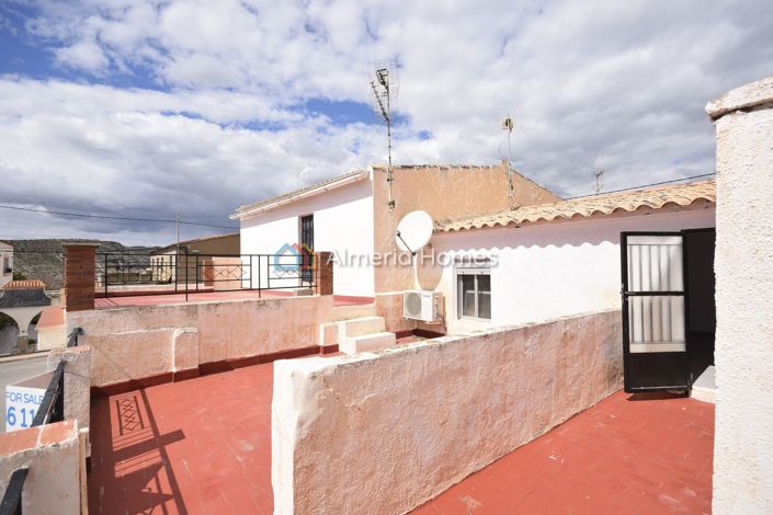 Image No.18-4 Bed Village House for sale