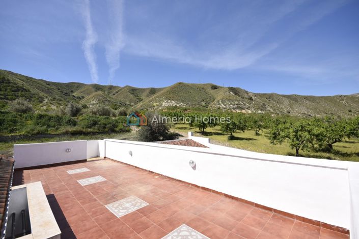 Image No.11-5 Bed Villa for sale