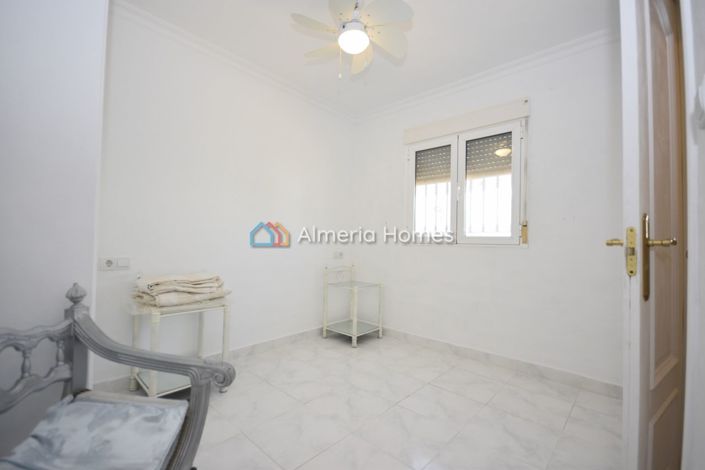 Image No.28-5 Bed Villa for sale