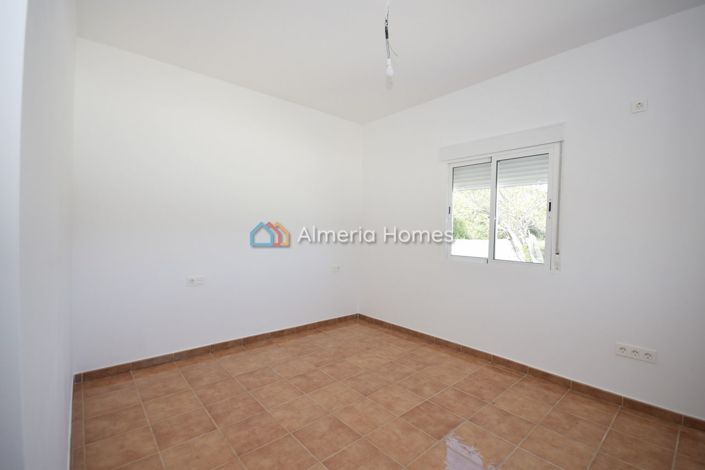 Image No.9-3 Bed Villa for sale