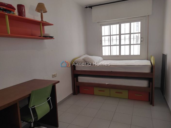 Image No.17-3 Bed Apartment for sale