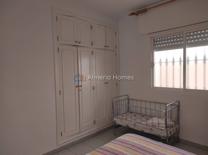 Image No.19-3 Bed Apartment for sale